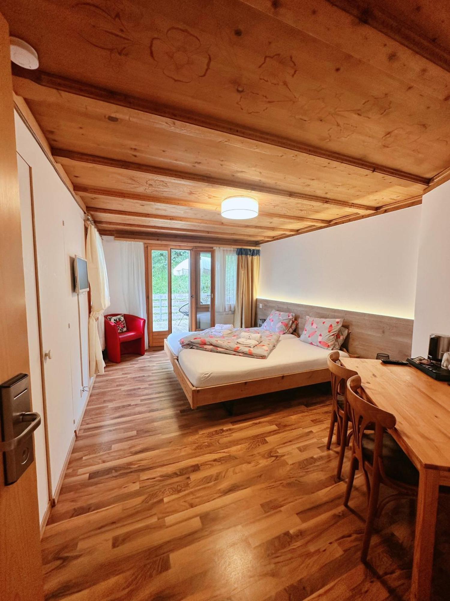 Hotel Wildbach Brienz 布里恩茨 外观 照片