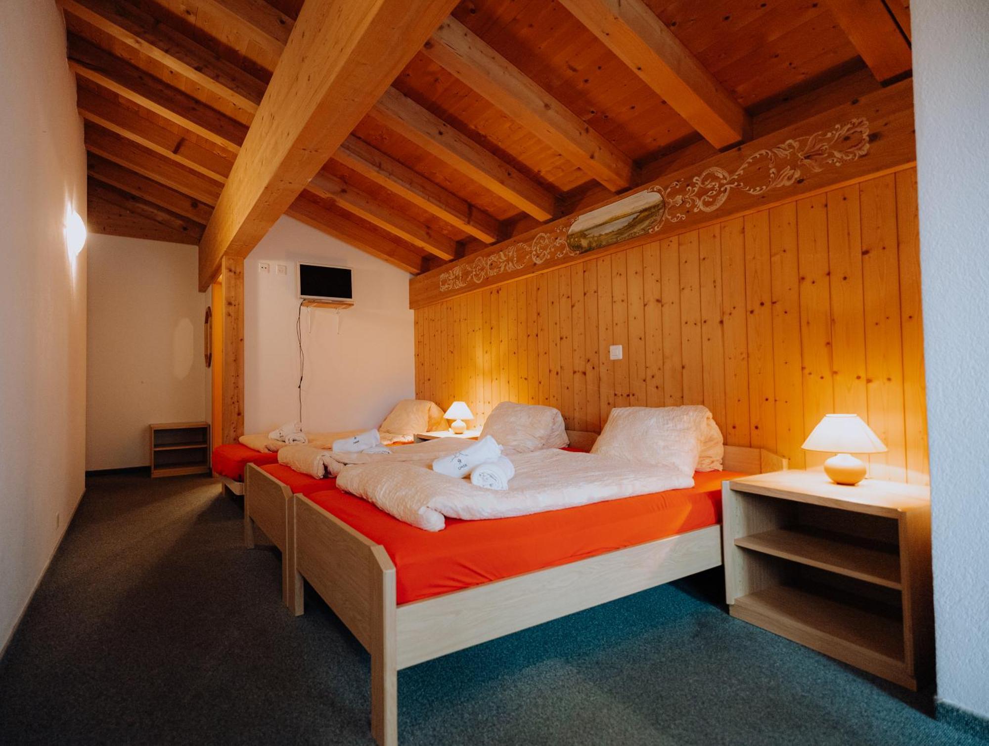 Hotel Wildbach Brienz 布里恩茨 外观 照片